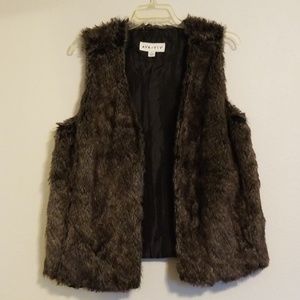 Plus sized Faux Fur Vest